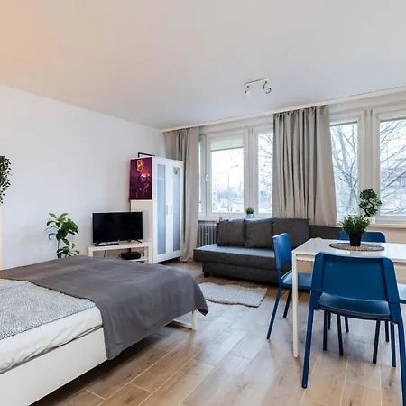 Indigo Pge Narodowy Apartment *